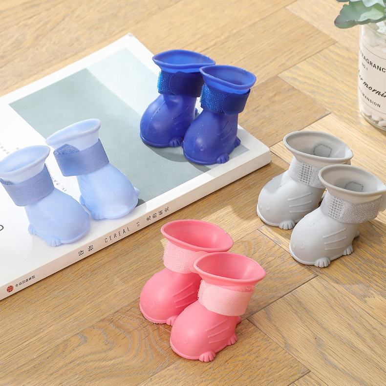 雨の日のお散歩でもキレイ ペット用 長ぐつ